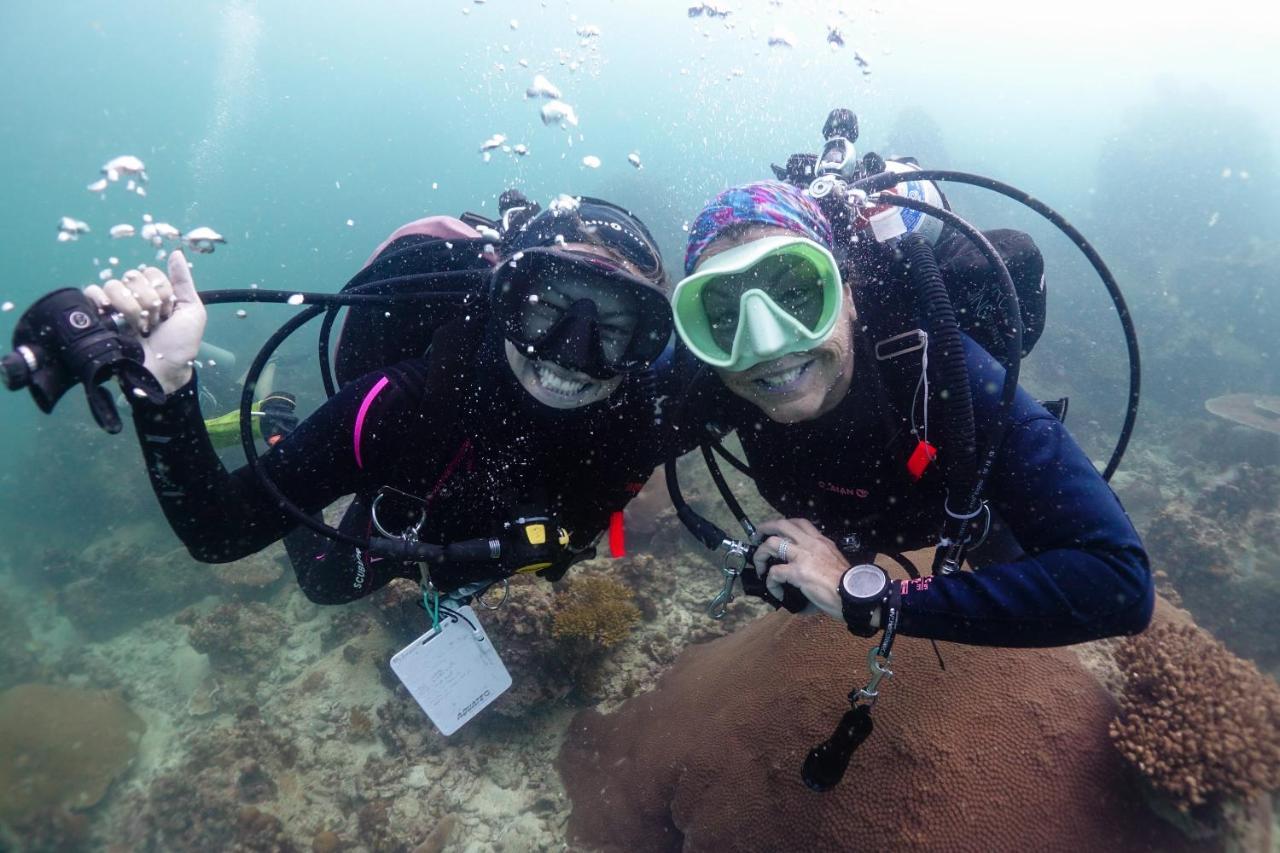 Hydronauts Diving Resort - Тау Экстерьер фото